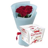 5 червоних троянд і Raffaello