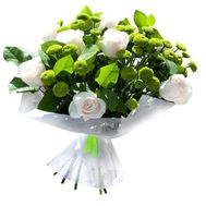 Букет троянд і хризантем