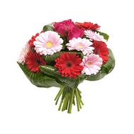 Гарний букет із троянд і гербер