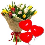 15 тюльпанів і кульки