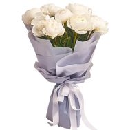 Букет білих півоній