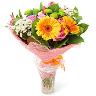 Букет гербер, троянд та хризантем