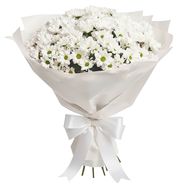 Букет з 13 білих хризантем