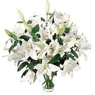 Букет із 19 лілій