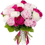 Букет із 21 півонією