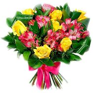 Букет із альстромерій і жовтих троянд