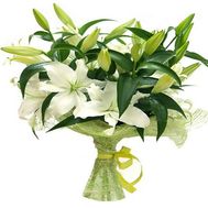 Букет із білих лілій