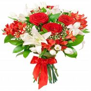 Букет з лілій альстромерій та троянд