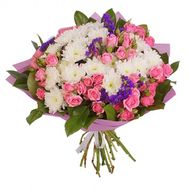 Букет із кущових троянд і білих хризантем