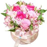 Букет в круглій коробці