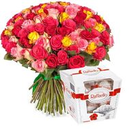 Великий букет із 101 різнокольорової троянди