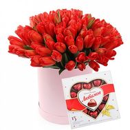 Букет 51 червоний тюльпан