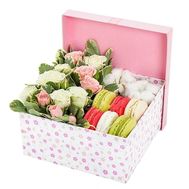 Макарунс з квітами