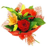 Маленький букет квітів