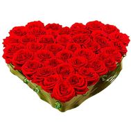 Серце з 55 троянд
