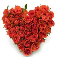 Серце із червоних троянд