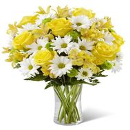 Сонячний букет квітів