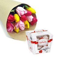 Букет тюльпанів та цукерки Рафаелло