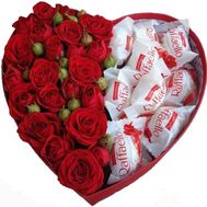 11 троянд у коробці