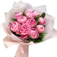 11 яскраво-рожевих піонів