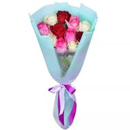 11 різнокольорових троянд в букеті