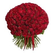 151 червона троянда