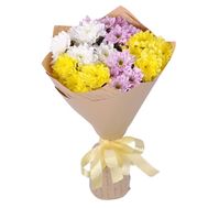 Букет з 5 різнокольорових хризантем