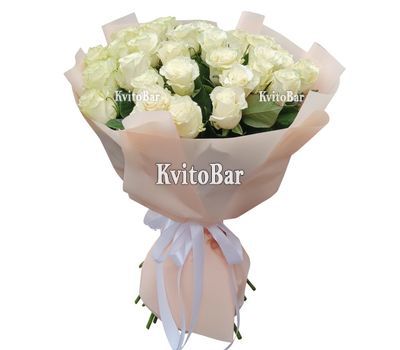 Bouquet of gorgeous white tall roses