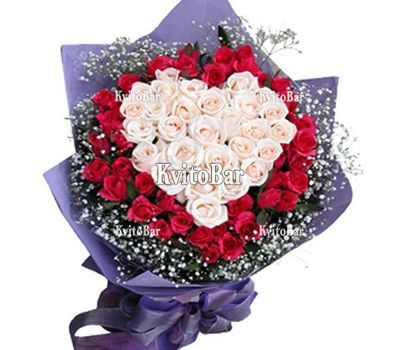 Букет із троянд у формі серця