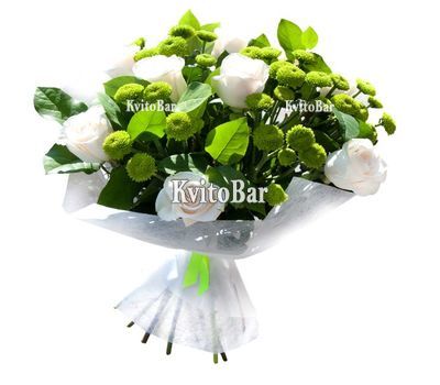 Букет троянд і хризантем