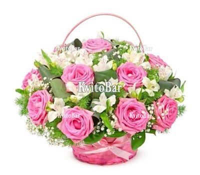 Кошик троянд і альстромерій