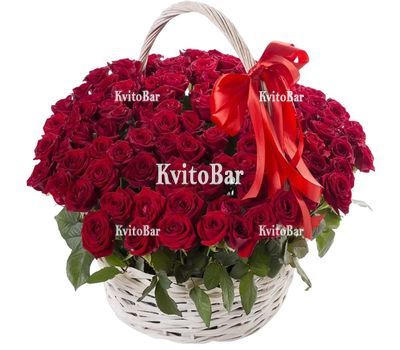 Кошик з 101 троянди