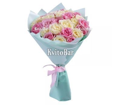 Оригінальний букет із 25 троянд