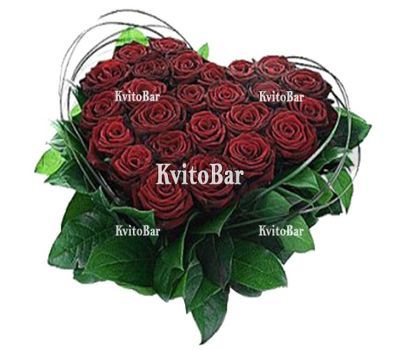 Серце 25 червоних троянд