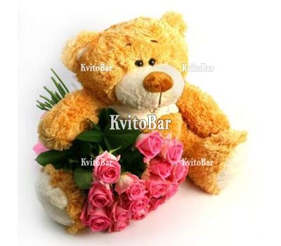 Мишка с розами