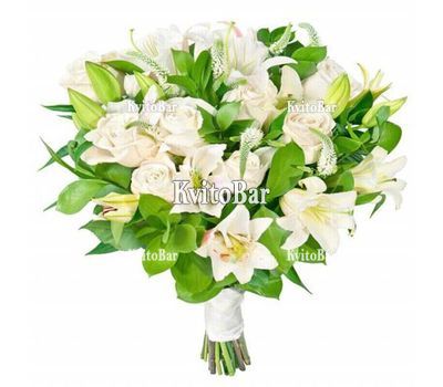 Білий букет квітів