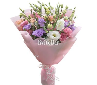 Bouquet of eustomas