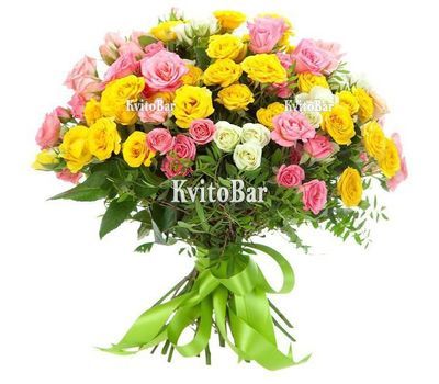 Букет із 21 кущової троянди