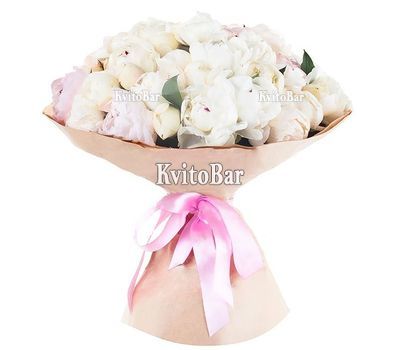 Букет із 35 білих півоній