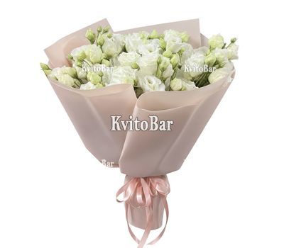 Bouquet of eustomas