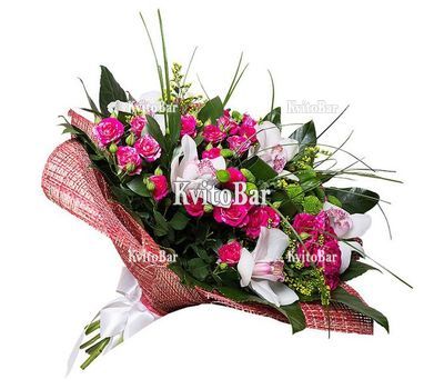 Букет із кущових троянд і орхідей