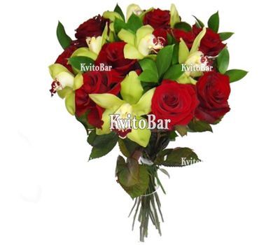 Елегантний букет з орхідеями і розами