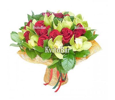 Чудовий букет з червоних троянд та зелених орхідей