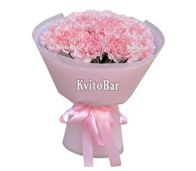 Букет из розовых гвоздик