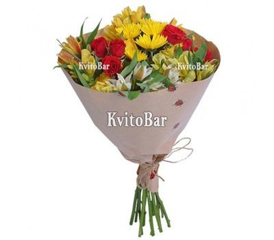 Букет із квітів жовтого і червоного кольору