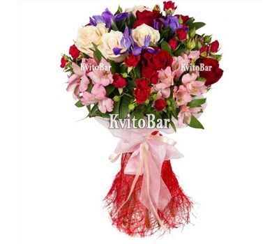 Букет із троянд, ірисів і альстромерії