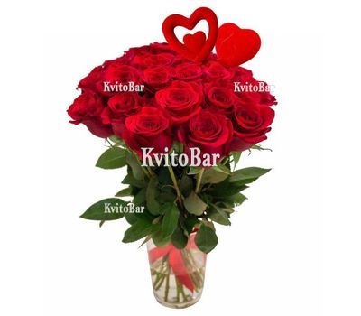 Букет троянд з серцями