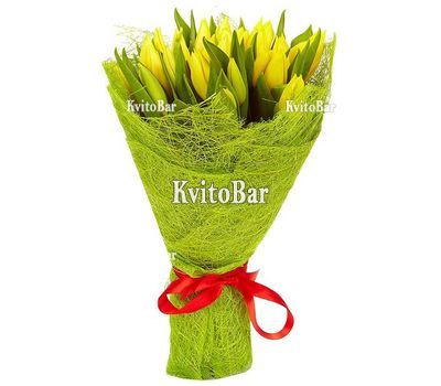 Букет жовтих тюльпанів