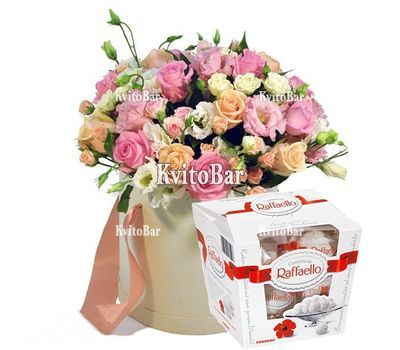 Chic box with different flowers