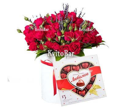 25 spray roses in a box